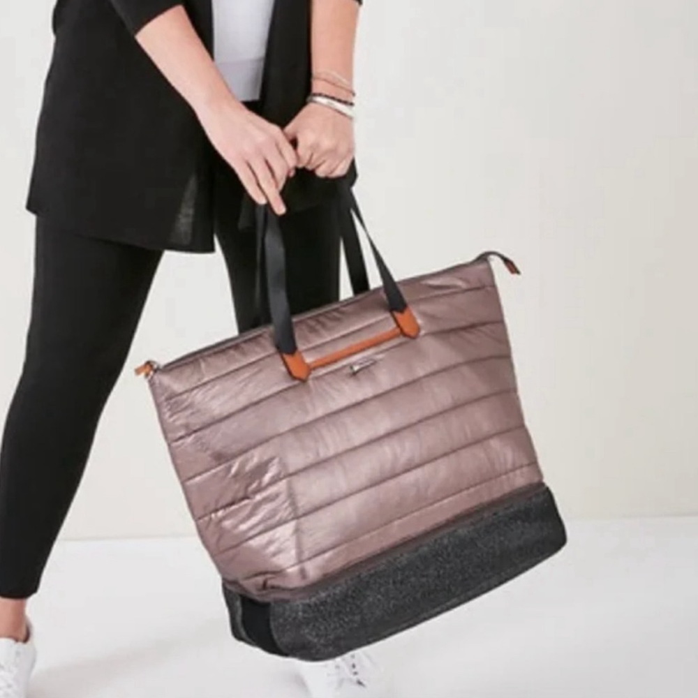 Stella and Dot Rose Gold Crush It Bag